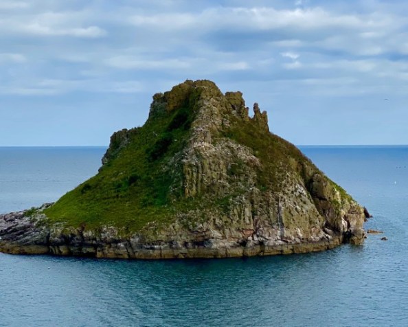 Winning by a&nbsp;landslide